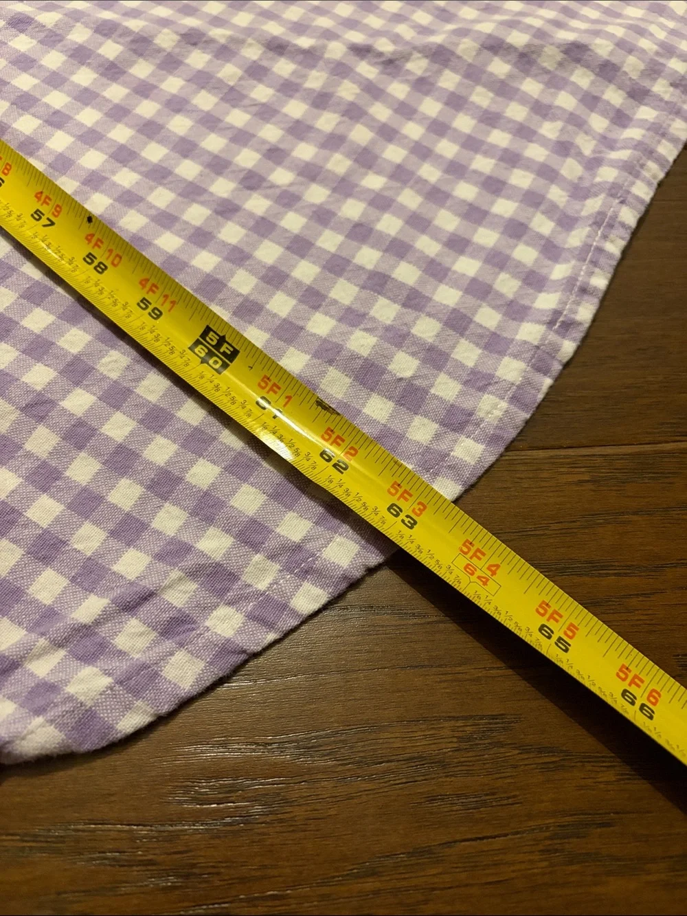 Soft Purple/white Gingham 63 in round fabric table cloth w/4 napkins